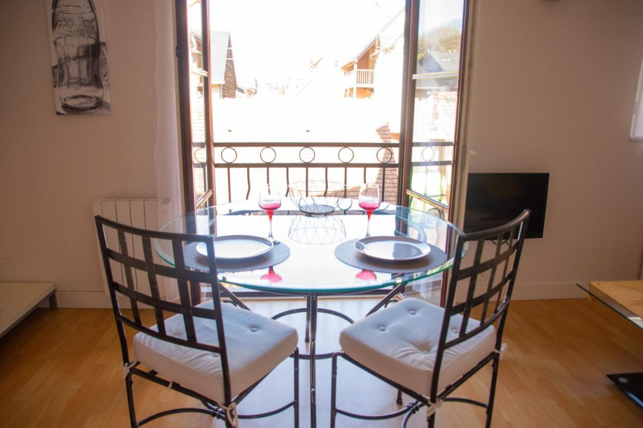 Duplex Du Cottage Honfleur Bagian luar foto